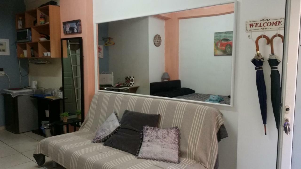 Studio near Acropolis Appartamento Atene Esterno foto